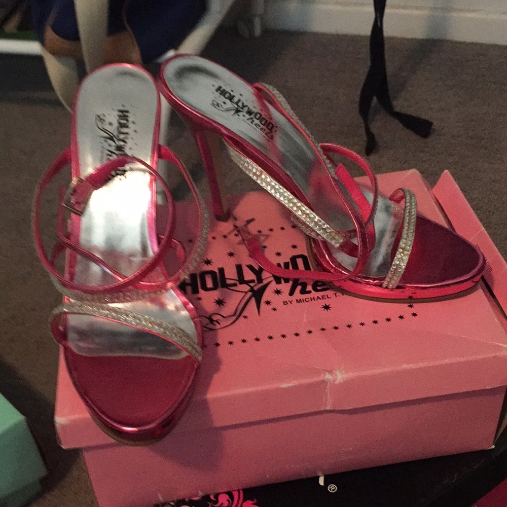 Hollywood heels - Picture 3 of 3